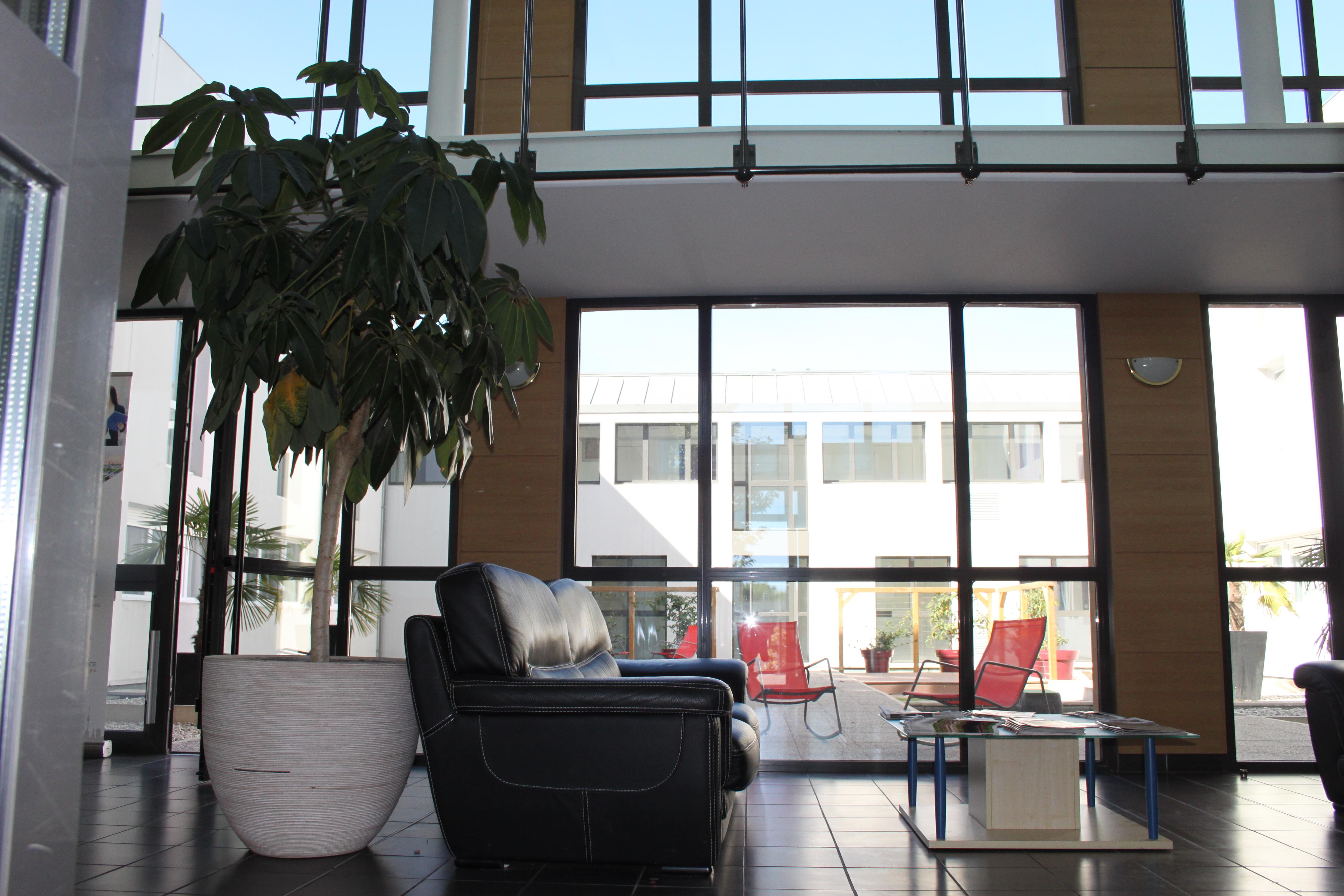Comfort Pau Aparthotel 3*
