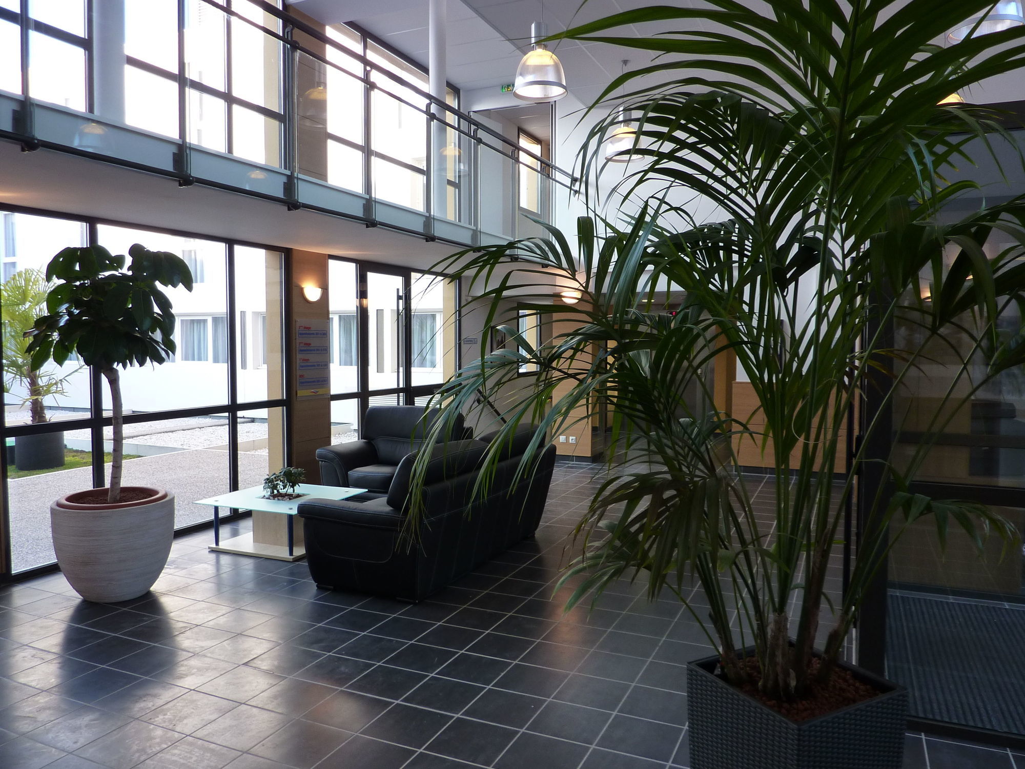 Aparthotel Comfort Pau Idron